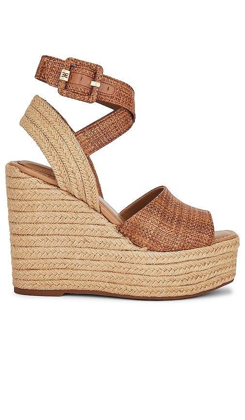 Sam Edelman Vada Wedge in Brown. Size 10. Product Image