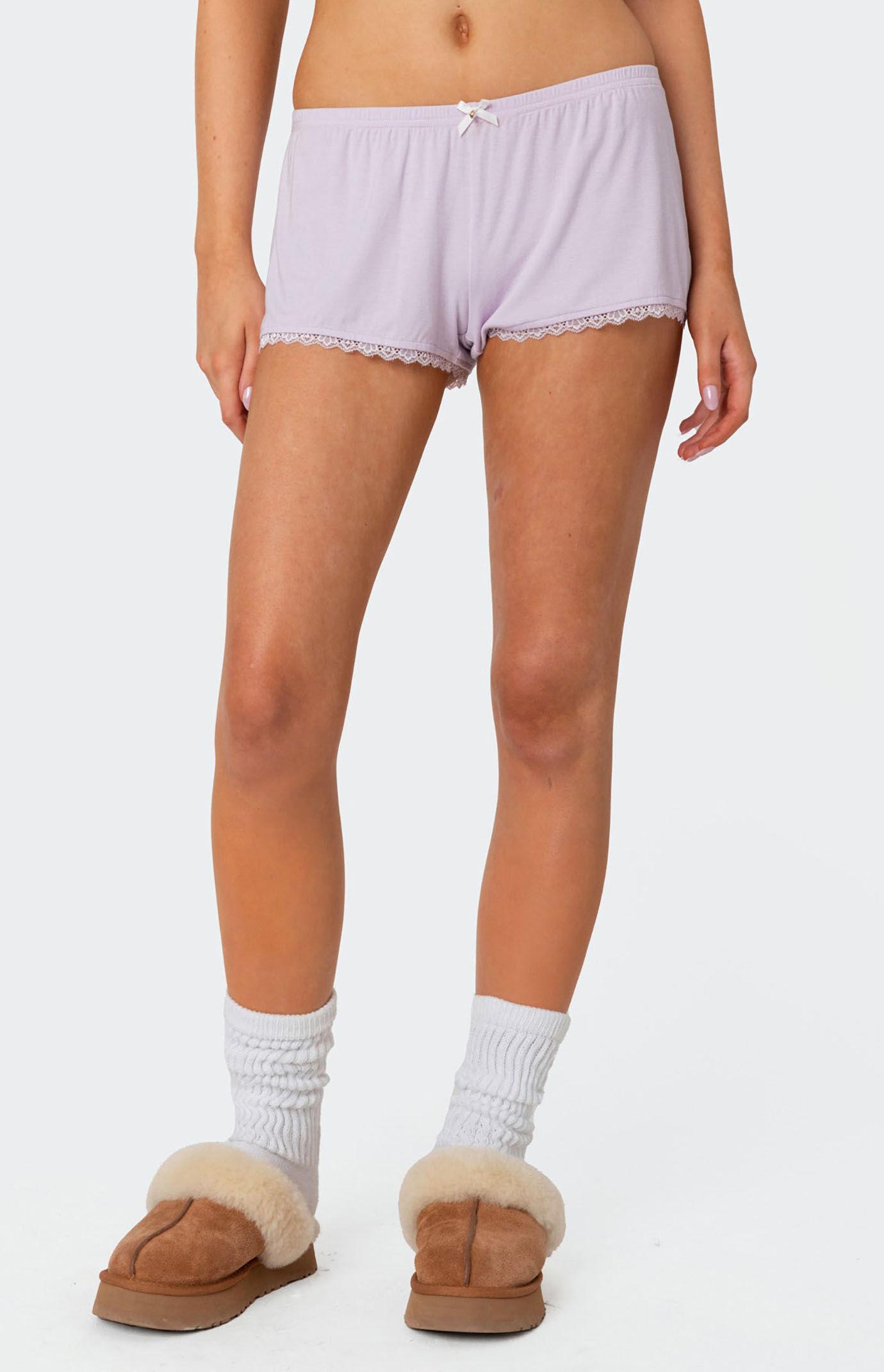 Edikted Women's Buffy Shorts Product Image