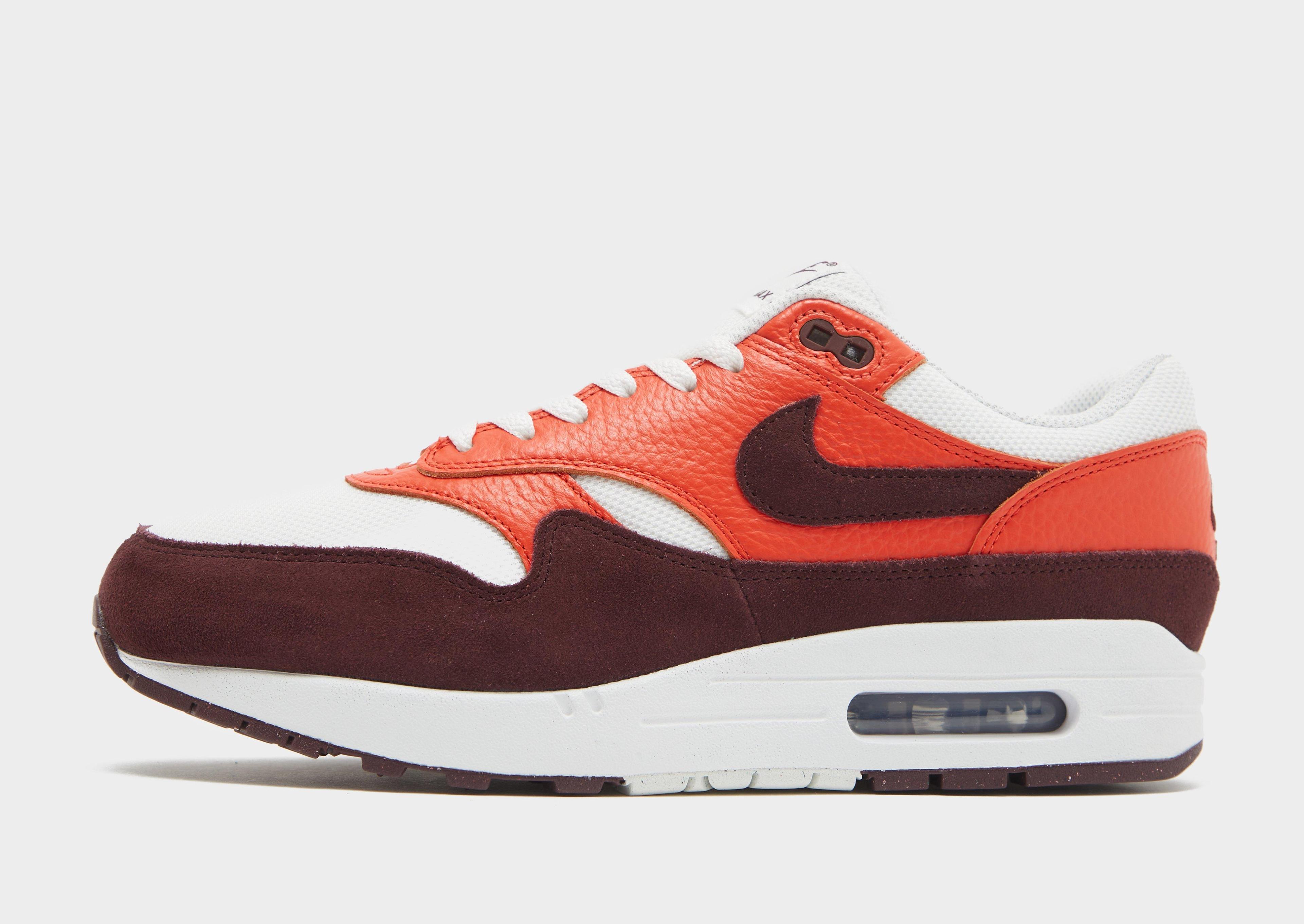 Nike Air Max 1 Product Image