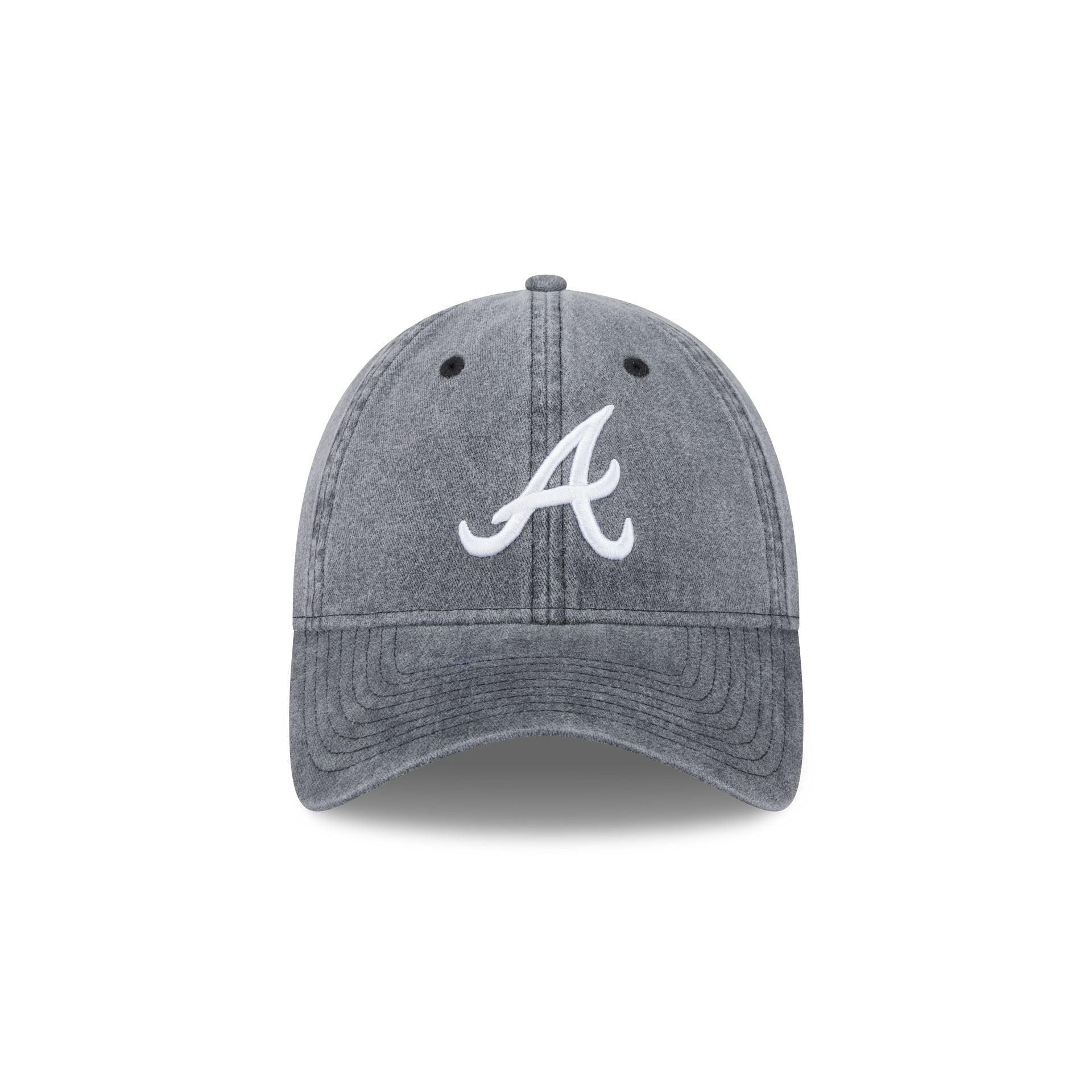 Atlanta Braves Rugged 9TWENTY Adjustable Hat Male Product Image