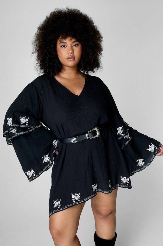 Plus Crinkle Embroidered Ruffle Sleeve Plunge Tunic Dress Product Image