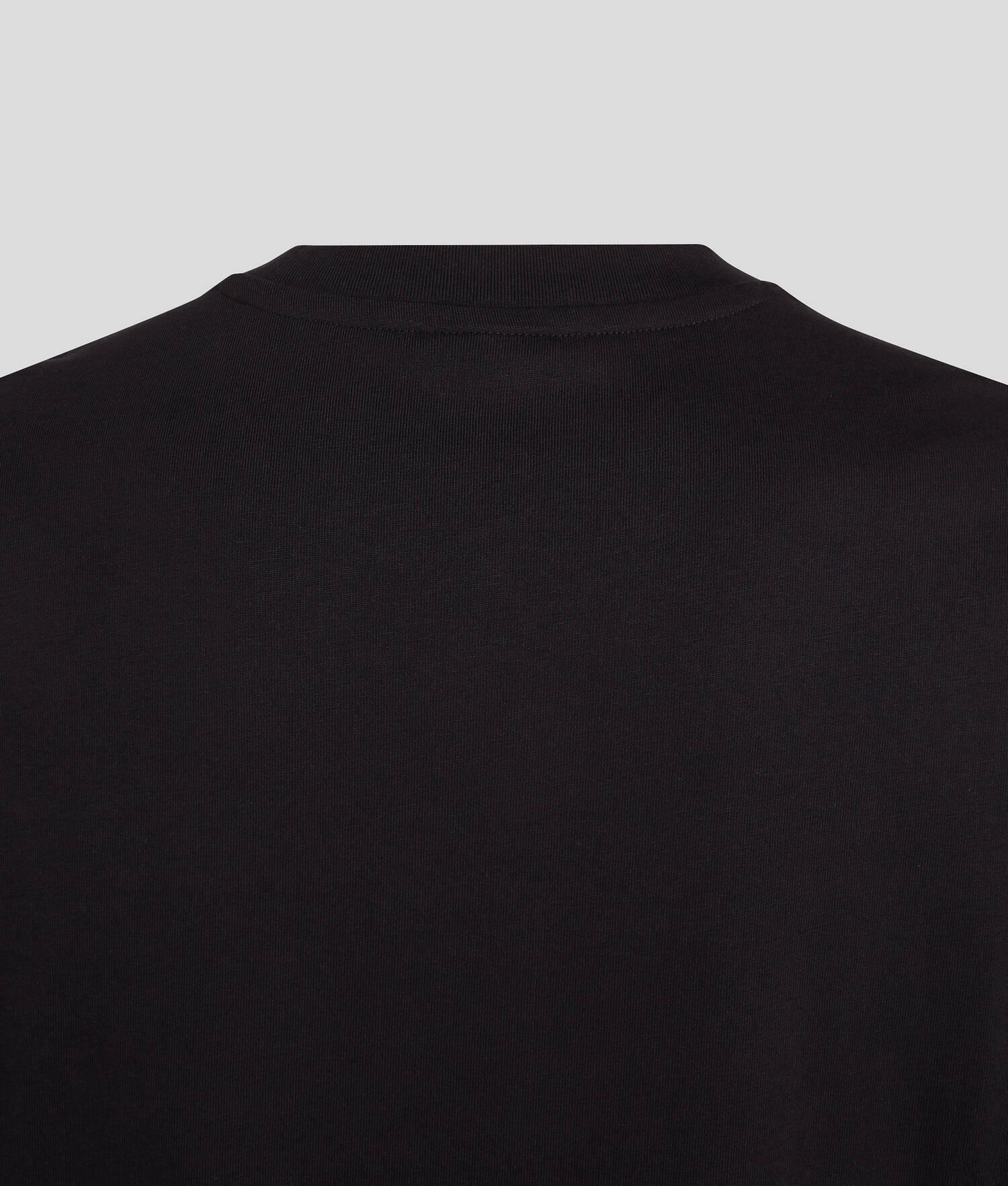 KLJ CURVED HEM T-SHIRT Product Image