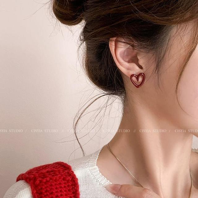 Heart Glaze Alloy Stud Earring Product Image