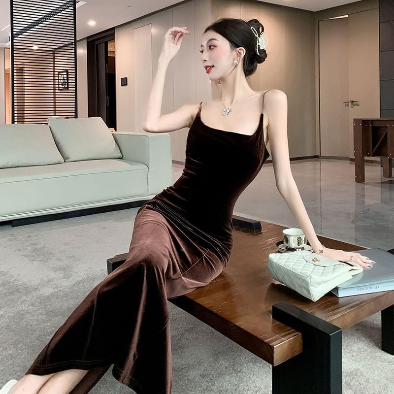 Spaghetti Strap Scoop Neck Plain Velvet Maxi Mermaid Dress Product Image