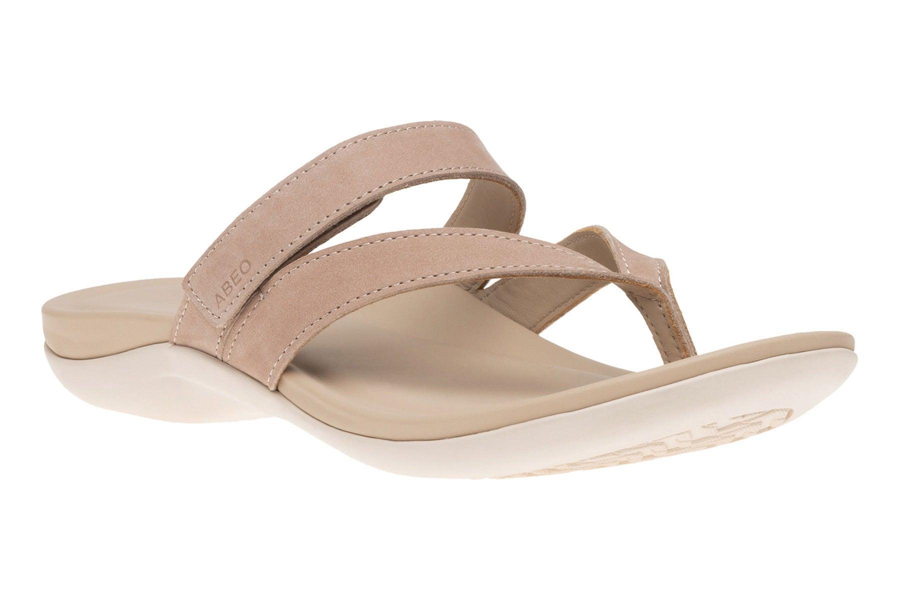 Oasis Thong Sandal Metatarsal Female Product Image