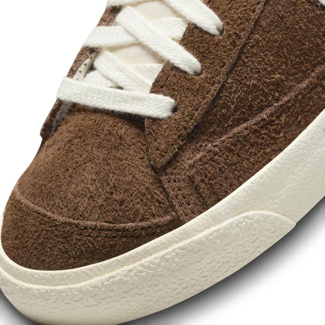 Nike Blazer Mid 77 Vintage Sneaker Product Image