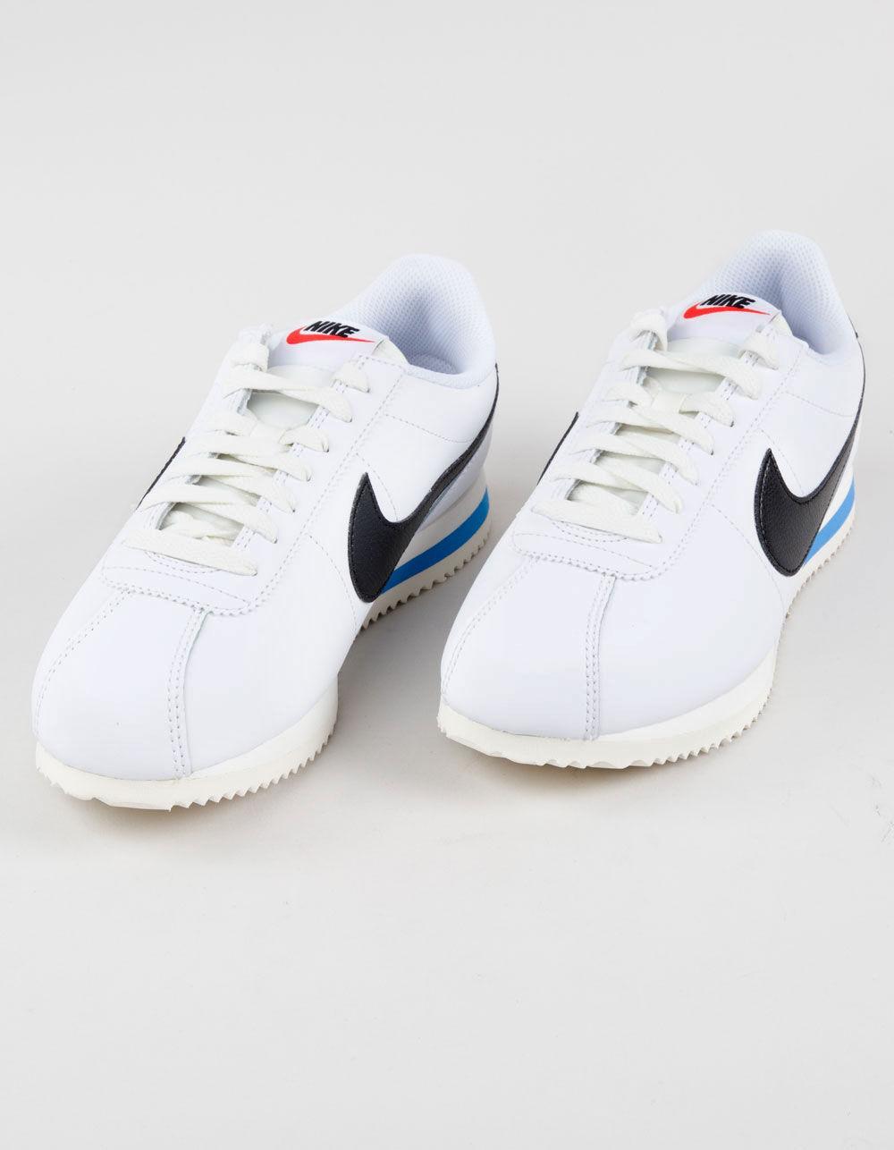 NIKE Cortez Womens Shoes Product Image