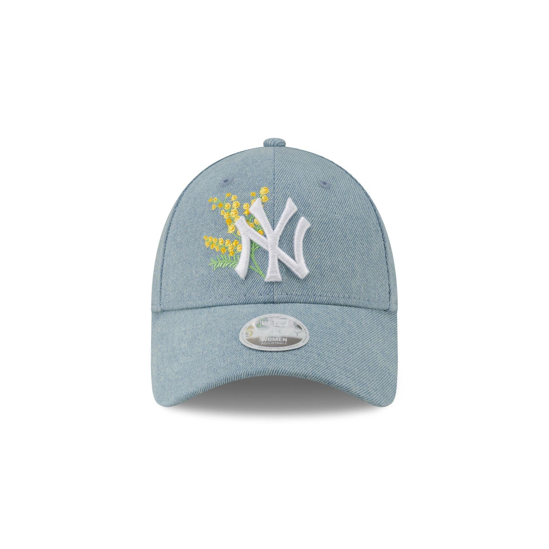 New York Yankees Denim Mimosa Women's 9FORTY Adjustable Hat Female Product Image