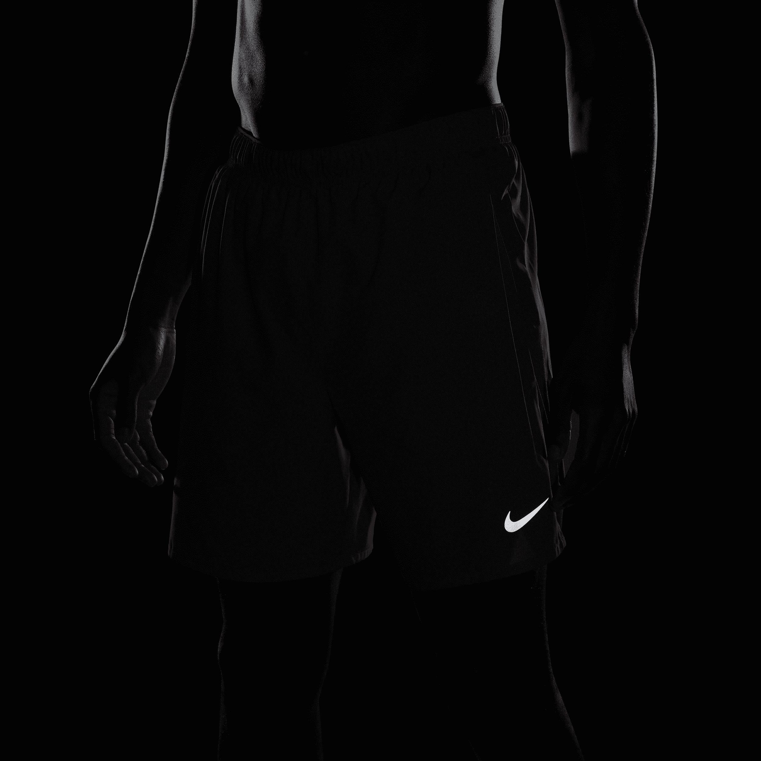 Nike Men's Challenger Dri-FIT 7" Brief-Lined Running Shorts Product Image