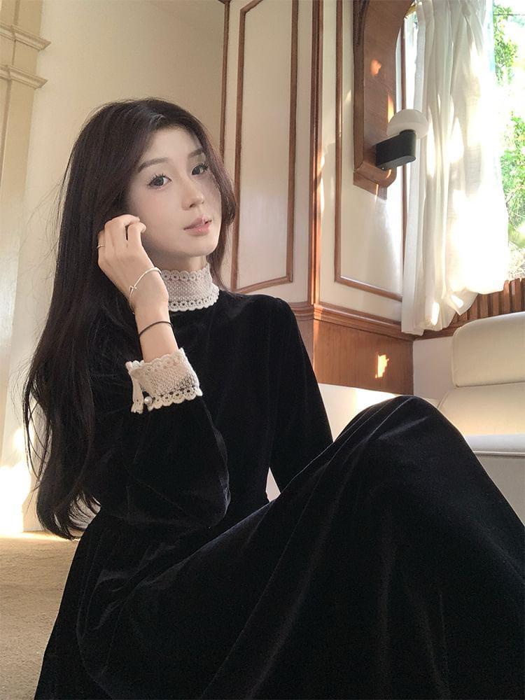 Long Sleeve Stand Collar Velvet Lace Trim Maxi A-Line Dress Product Image