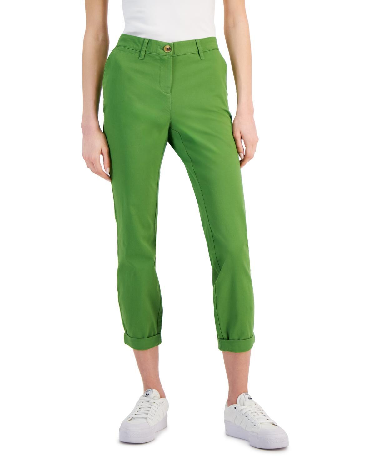 Nautica Jeans Womens Montauk Mid-Rise Cropped Chino Pants Product Image