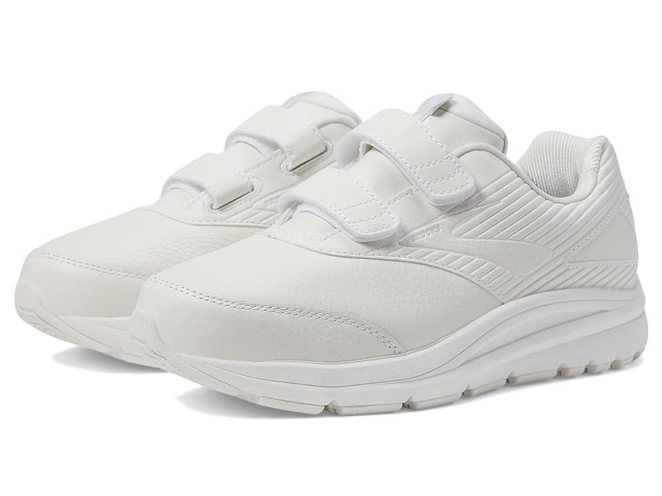 Brooks Addiction Walker V-Strap 2 White) Women's Walking Shoes Product Image