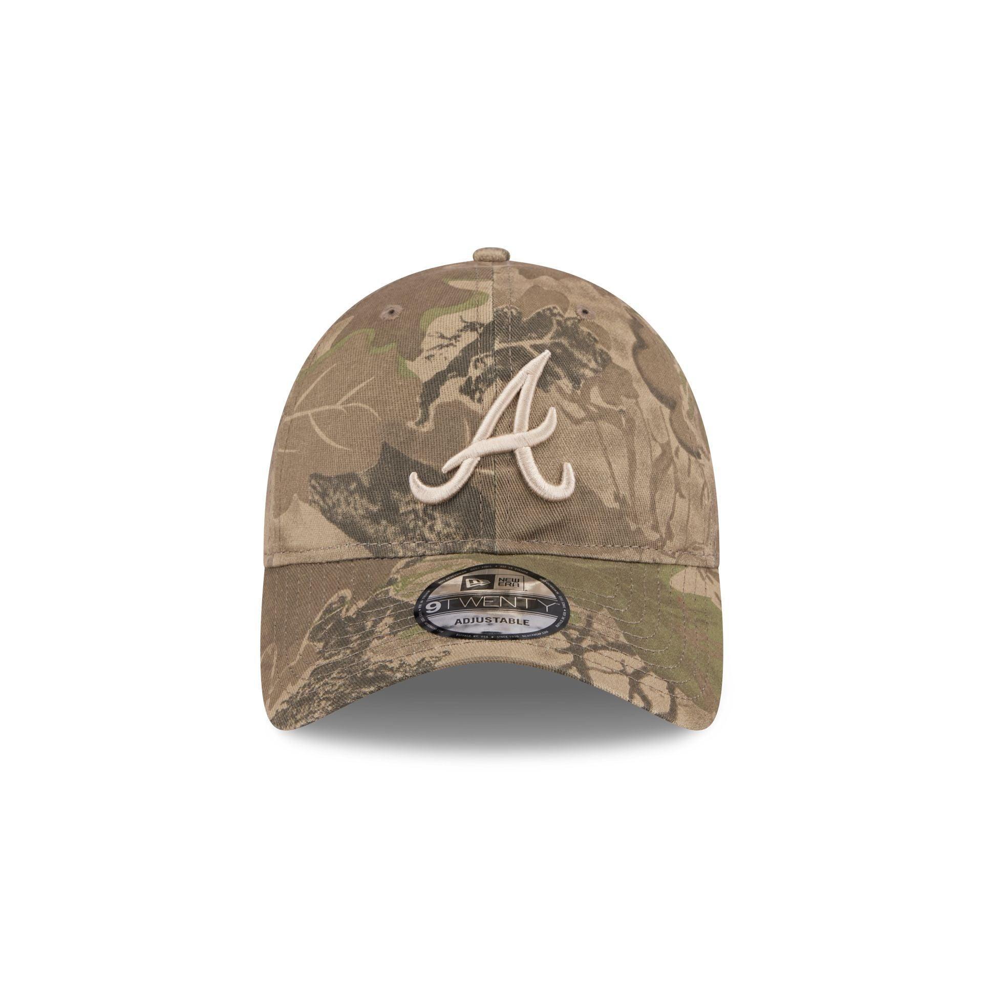 Atlanta Braves Leaf Camo 9TWENTY Adjustable Hat Male Product Image