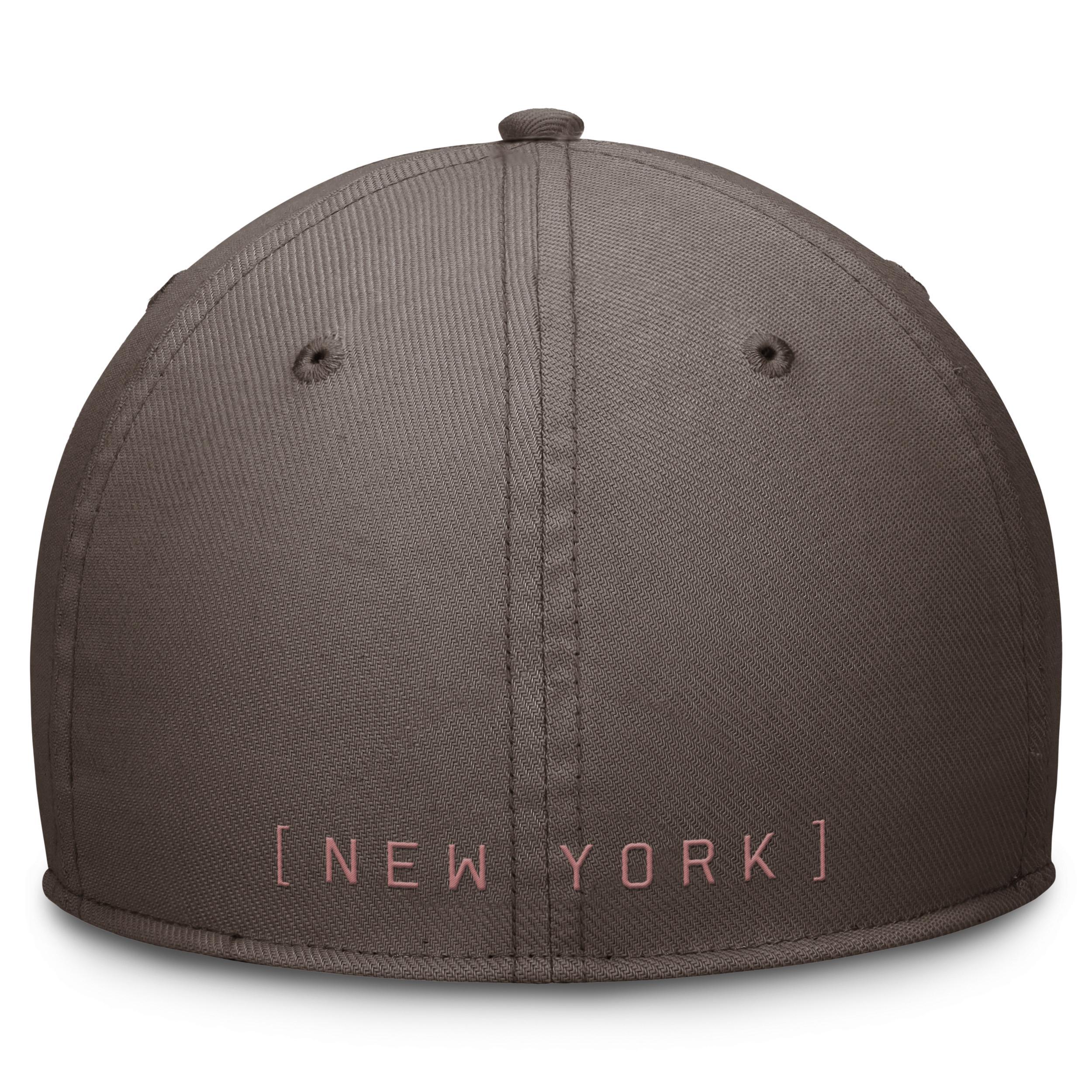 New York Mets Statement Swoosh Nike Men's Dri-FIT MLB Hat Product Image