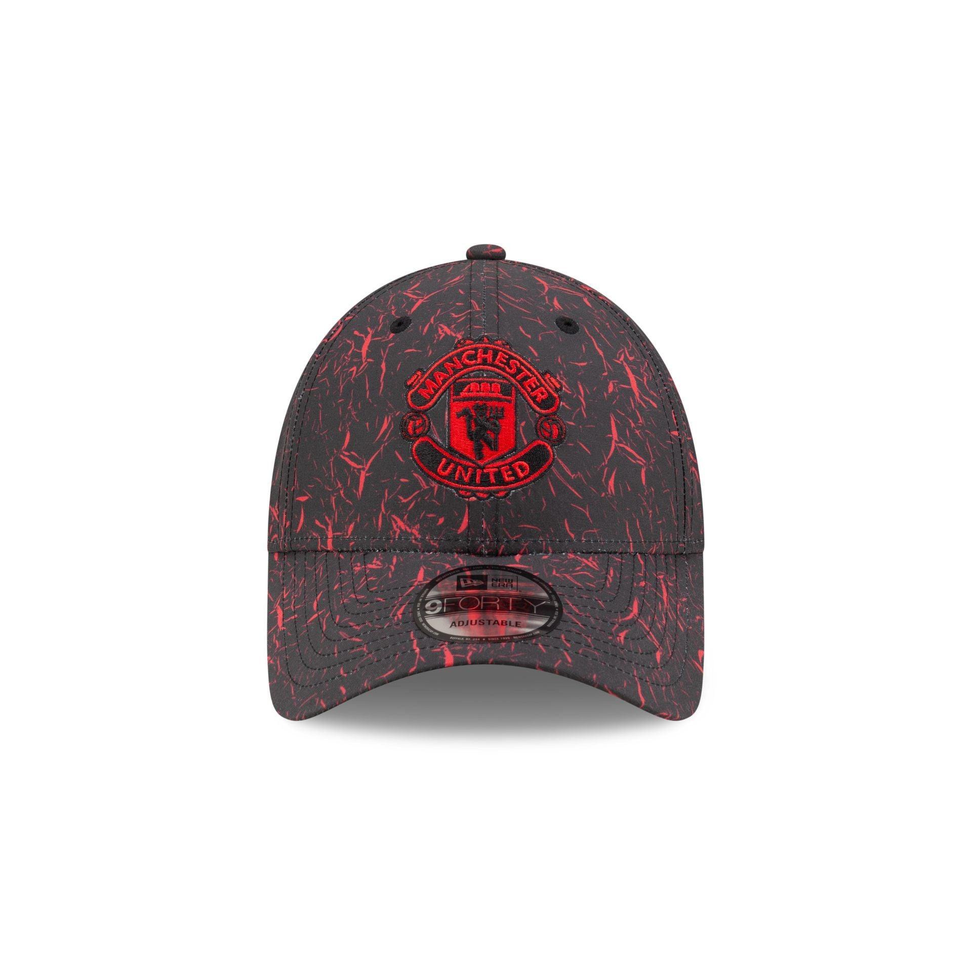 Manchester United Crinkle All Over Print 9FORTY Adjustable Hat Male Product Image