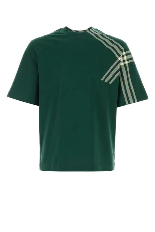 T-shirt In Green Product Image