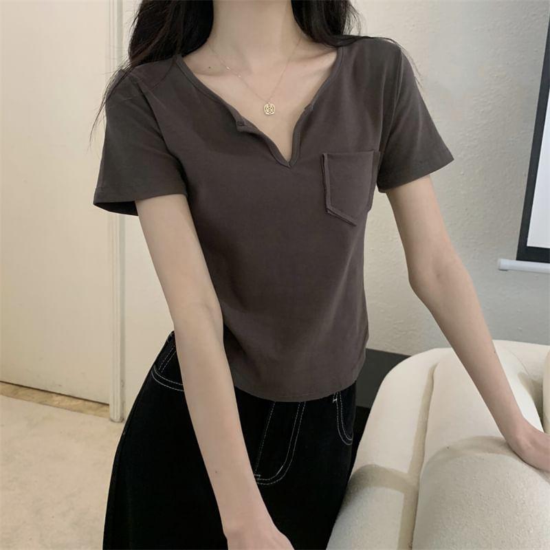 Short-Sleeve Notch Neck Pocketed Tee Product Image