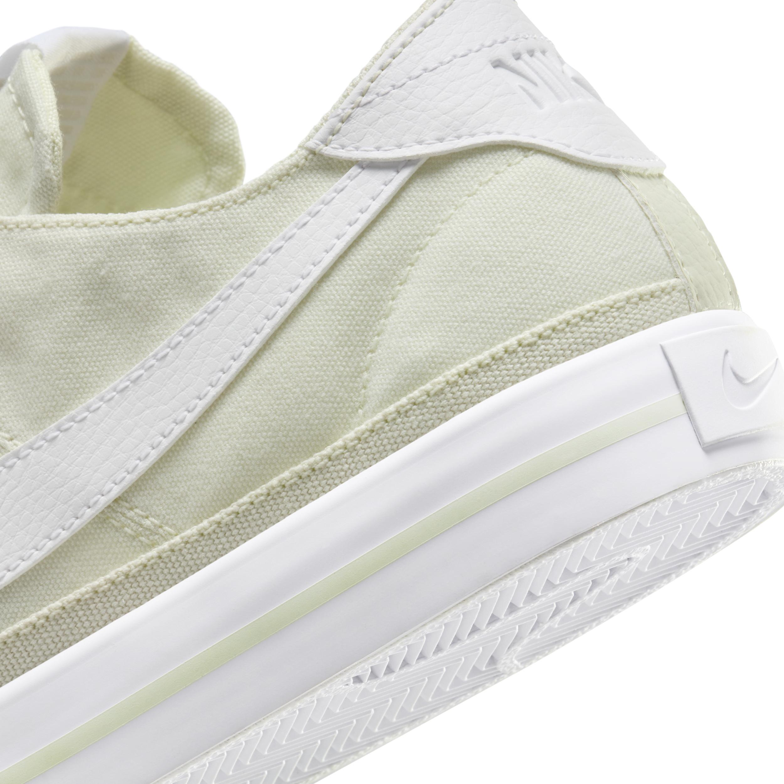 Nike Men's Court Legacy Canvas Shoes Product Image