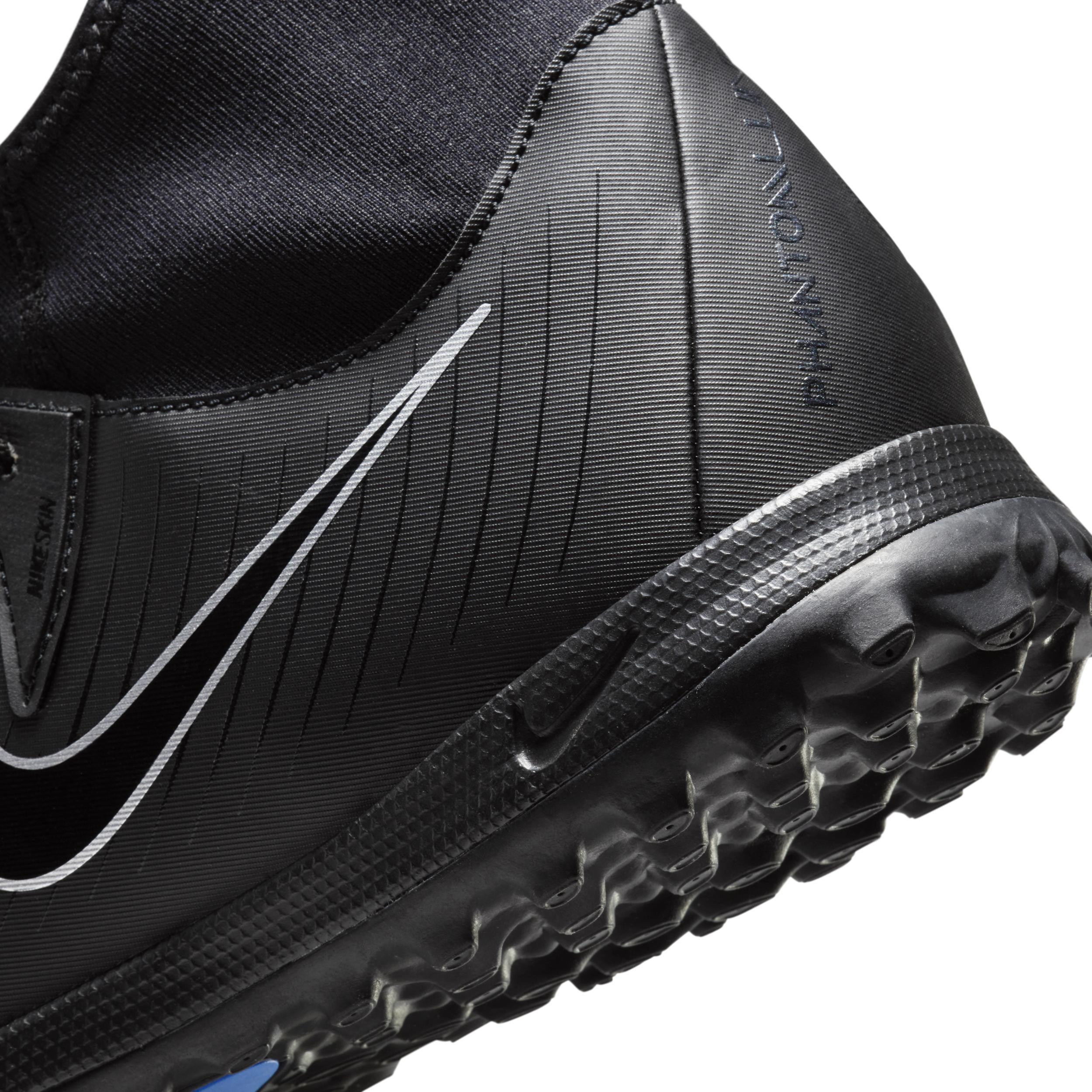 Nike Men's Phantom Luna 2 Academy TF High-Top Soccer Shoes Product Image