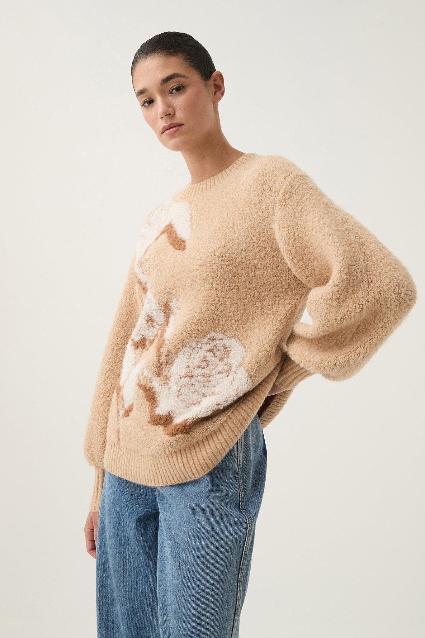 Cavetto Jacquard Knit Product Image