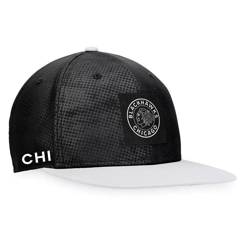 Men's Fanatics Branded Black/White Chicago Blackhawks Authentic Pro Alternate Logo Snapback Hat Product Image