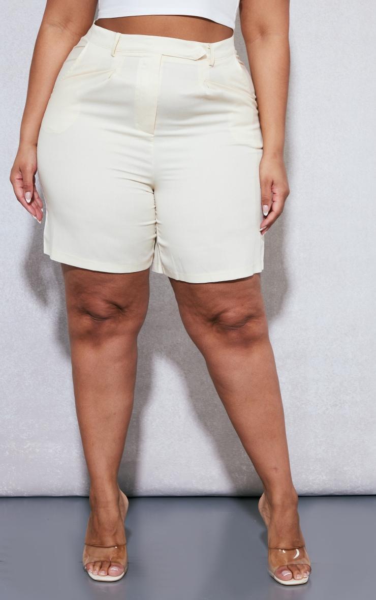  Plus Cream Linen Look Tailored Shorts Product Image