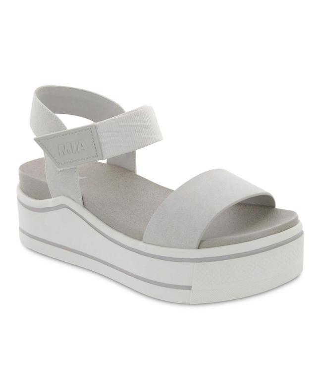 Mia Womens Odelia Round Toe Sandal Product Image