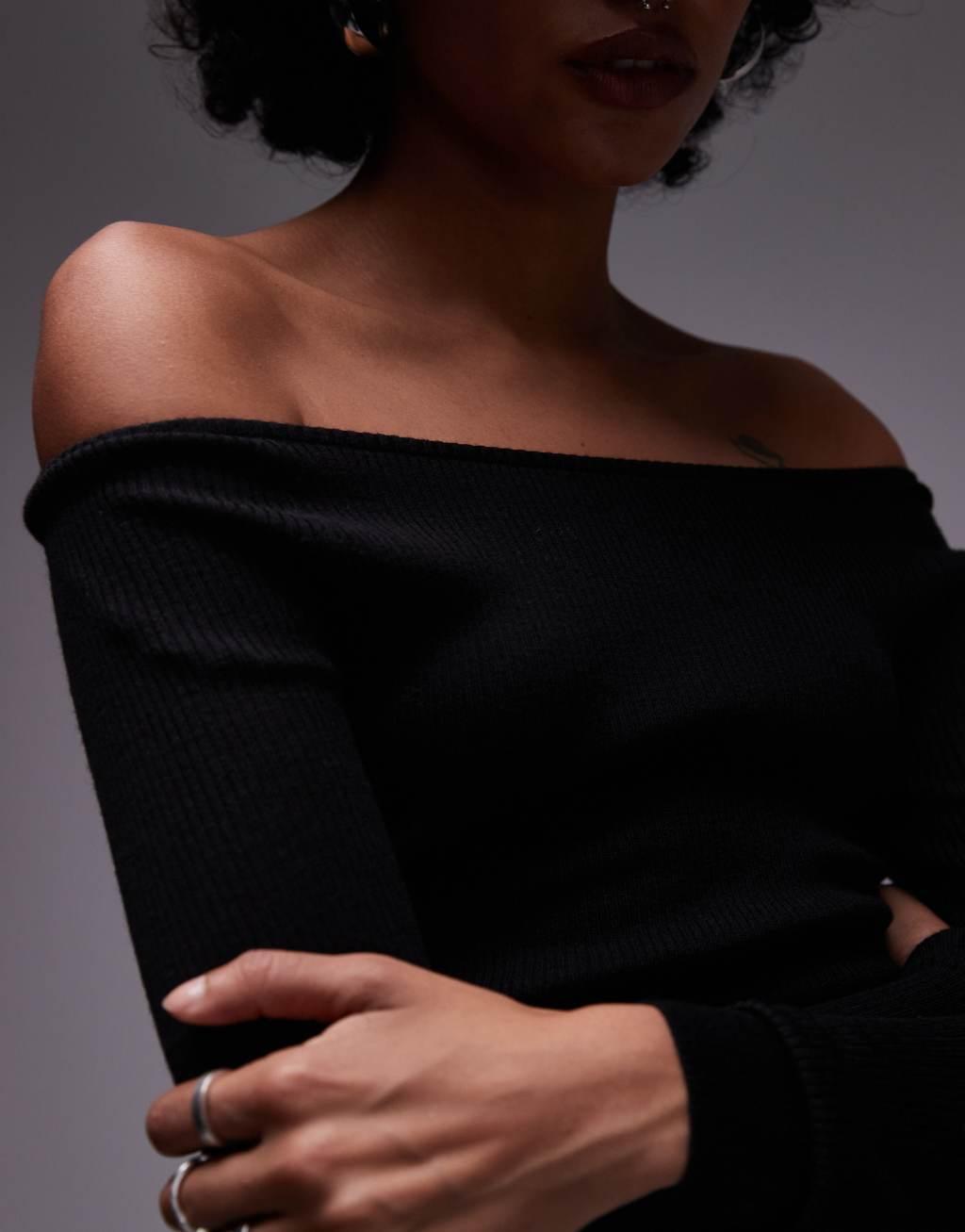 ARKET merino wool blend fine knitted rib off shoulder top in black Product Image