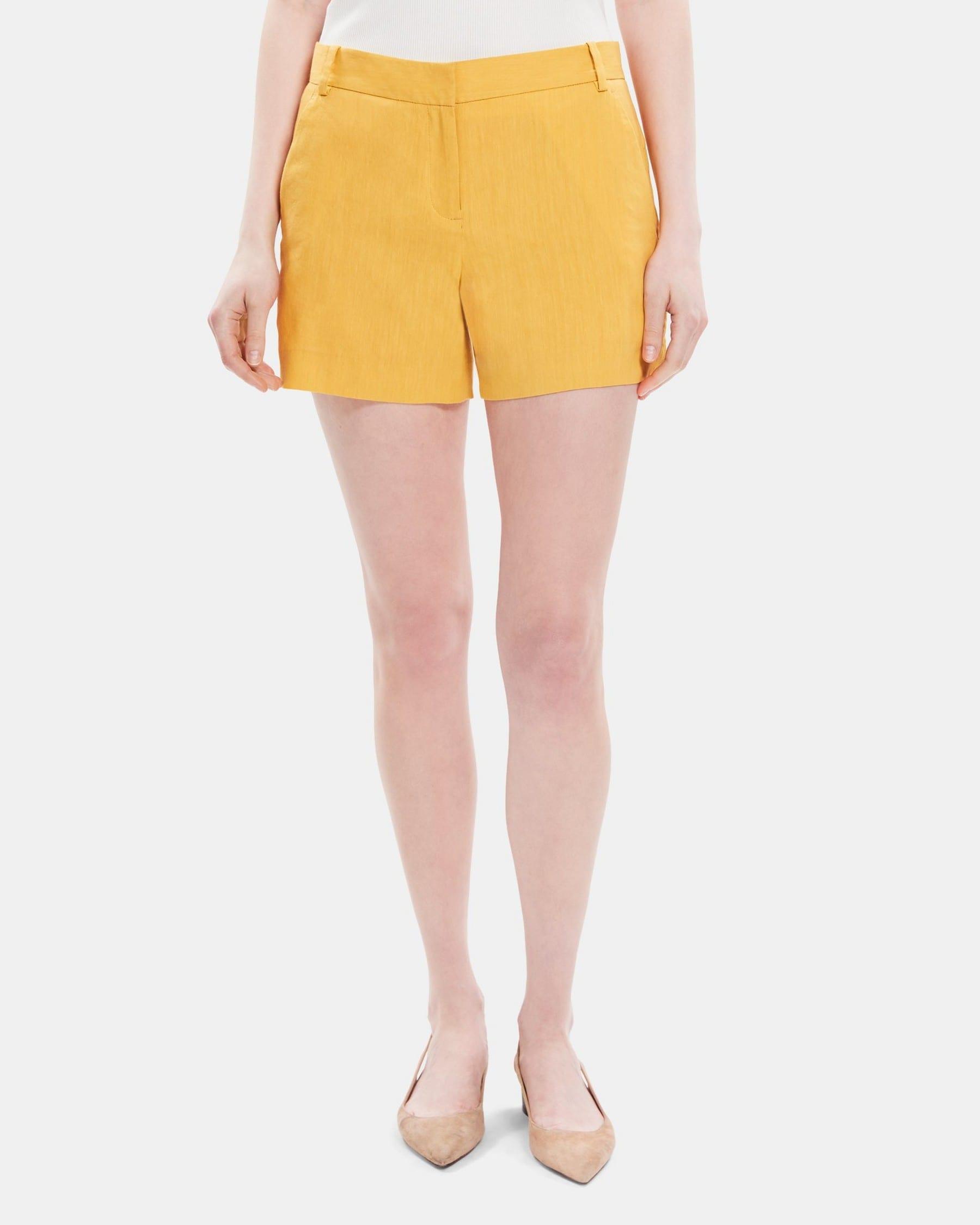 Tailored Short in Linen-Blend Product Image