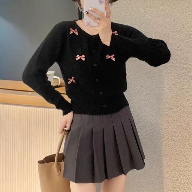 Round Neck Bow Ribbed Button Knit Top Product Image