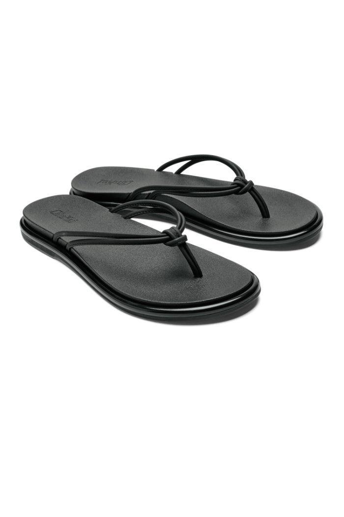 Olukai 'Aka Women's Sandal Female Product Image