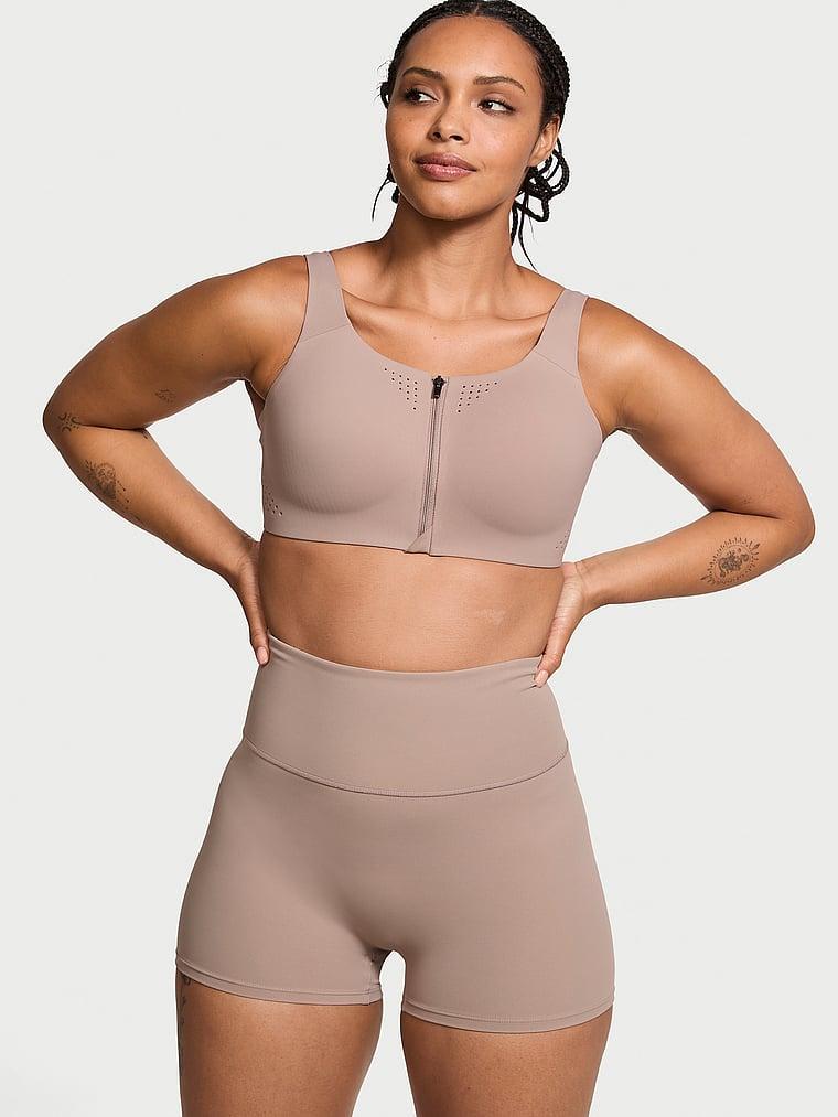 Featherweight Max™ Front-Close Sports Bra Product Image