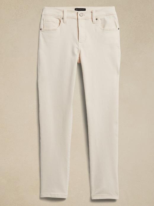 Mid-Rise Slim Jean product image