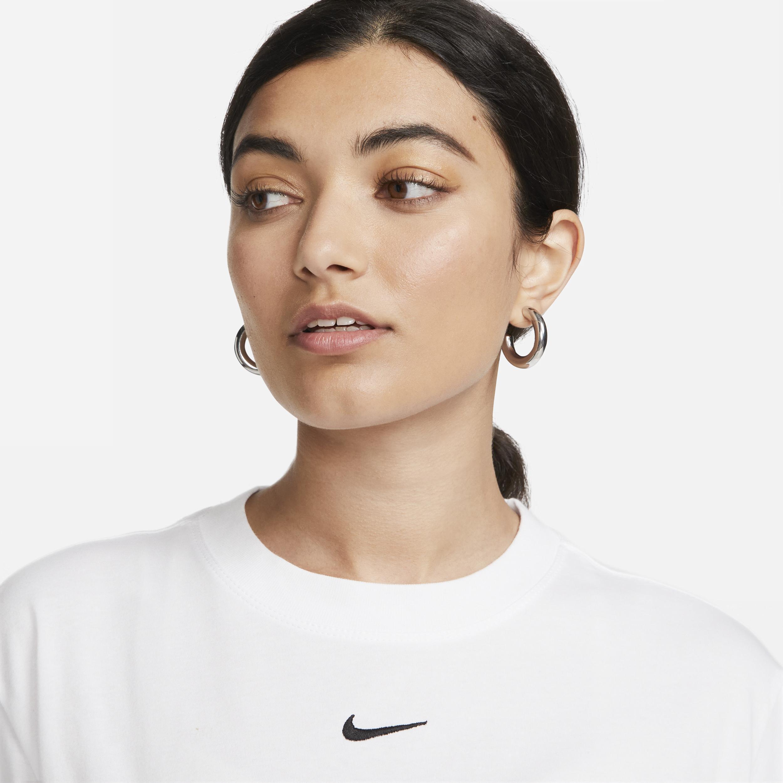 Women's Nike Sportswear Essential T-Shirt Product Image