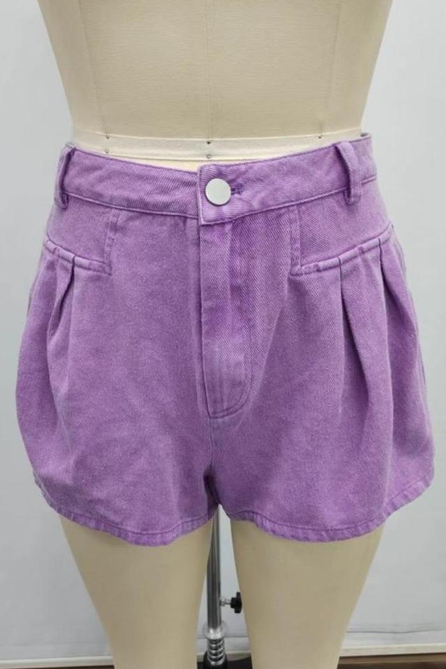 Pleat Det Denim Short Product Image