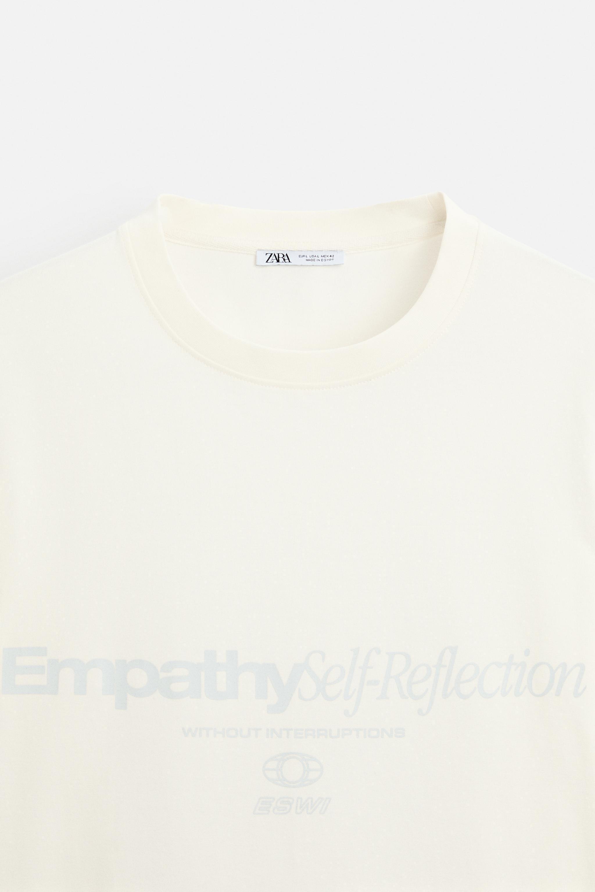 TEXT T-SHIRT Product Image