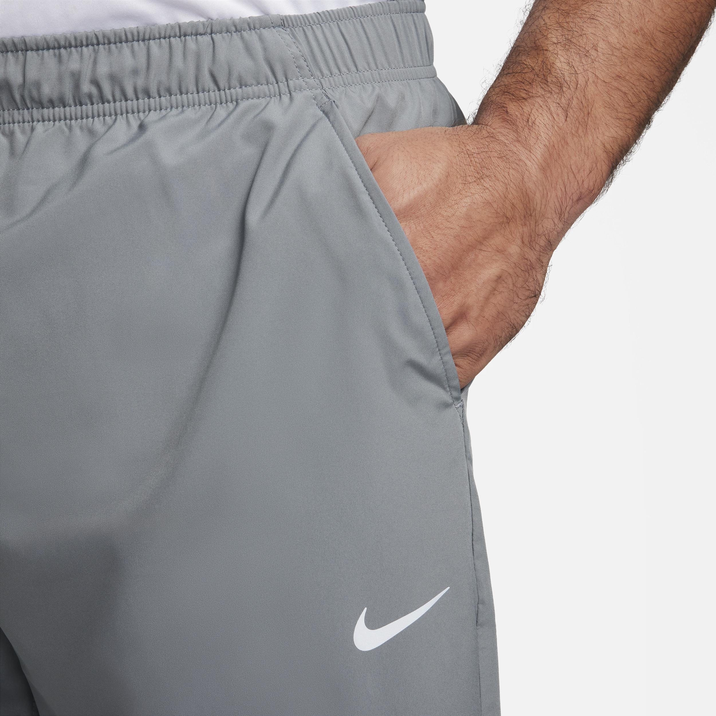 Nike Men's Form Dri-FIT Tapered Versatile Pants Product Image