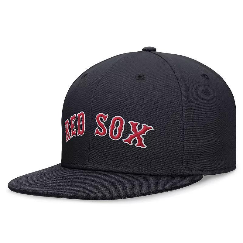 Mens Nike Boston Red Sox Evergreen Performance Fitted Hat Blue Product Image