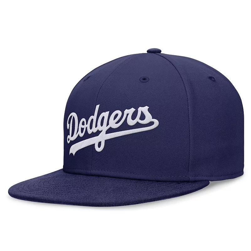 Mens Nike Royal Los Angeles Dodgers Evergreen Performance Fitted Hat Product Image