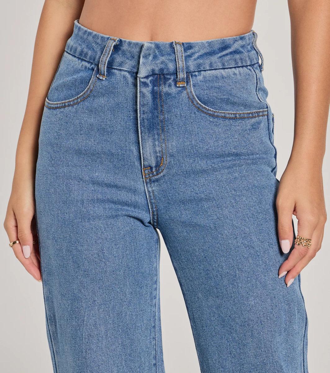 Easy Coolness Wide-Leg Denim Jeans Product Image