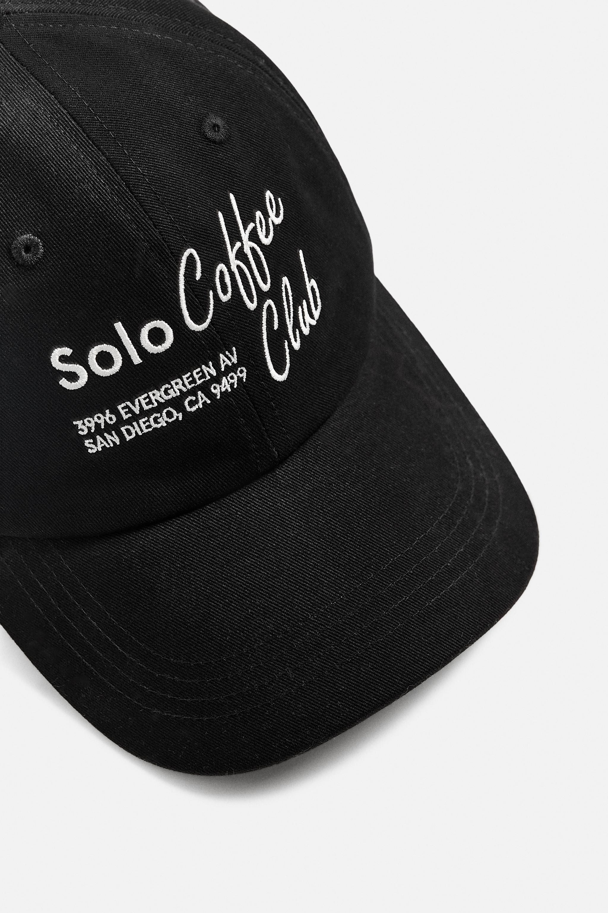 CONTRAST EMBROIDERED CAP Product Image