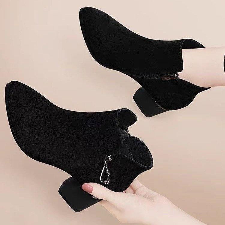 Pointed Toe Block Heel Short Boots product image