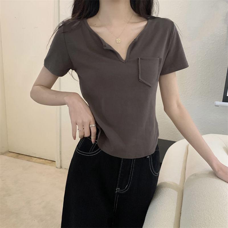 Short-Sleeve Notch Neck Pocketed Tee Product Image