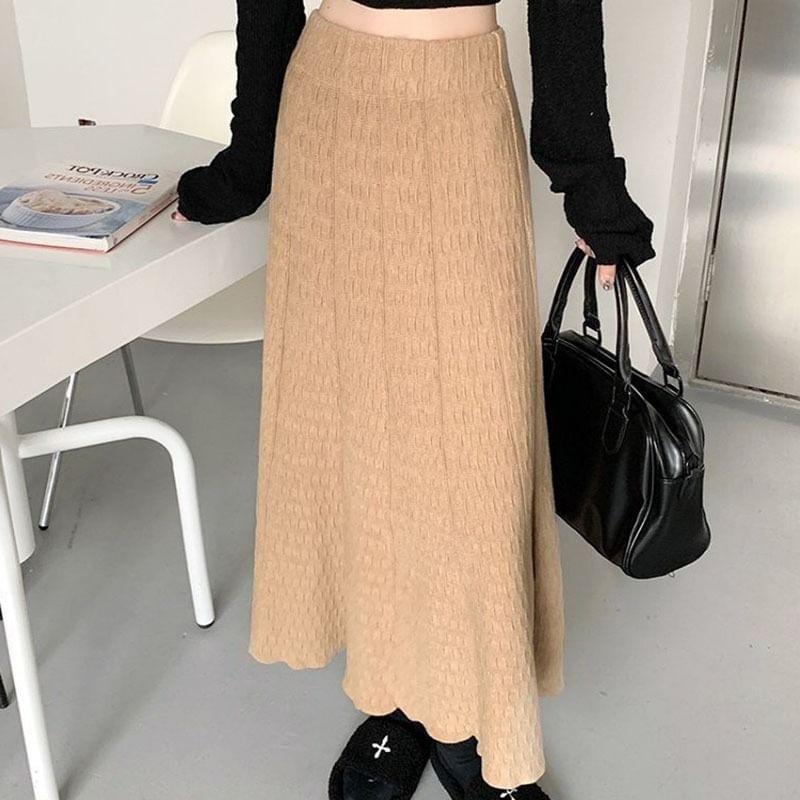 High Rise Plain Pleated Knit Midi A-Line Skirt Product Image