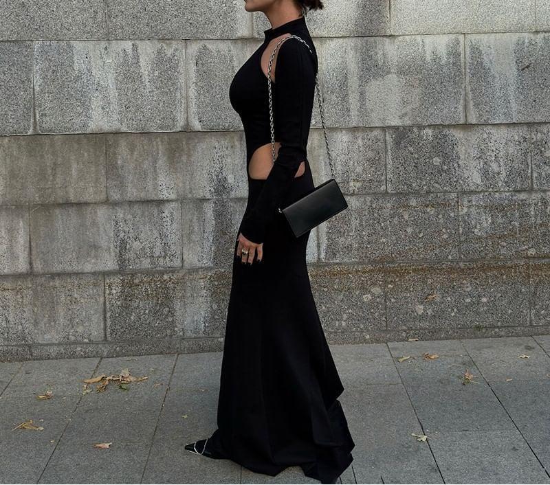 Long-Sleeve Plain Cutout Maxi Mermaid Dress Product Image