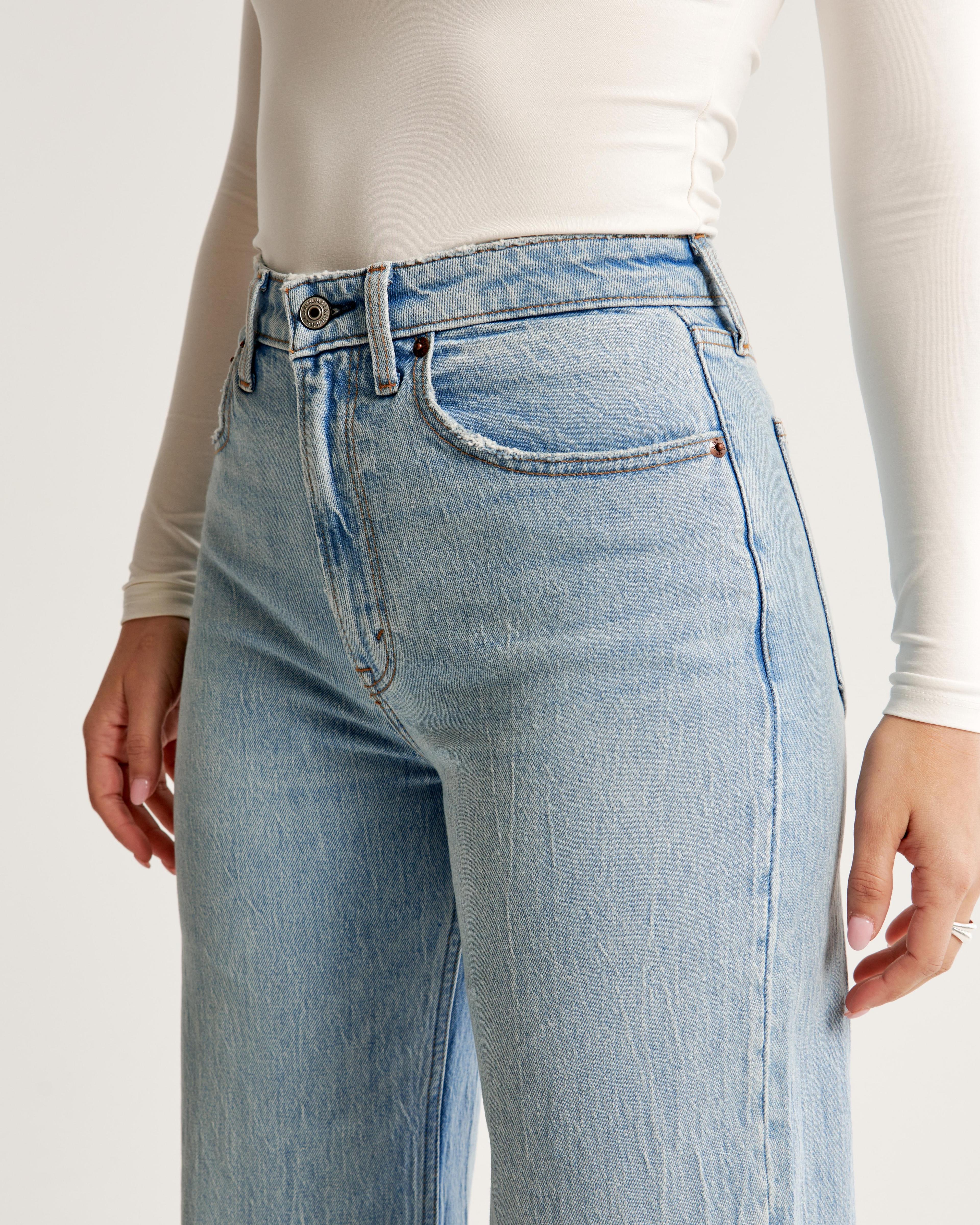 Curve Love High Rise 90s Relaxed Jean Product Image