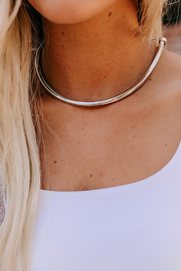 Cue The Chic Necklace in Silver Product Image