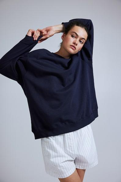 Oversized Sweatshirt Product Image