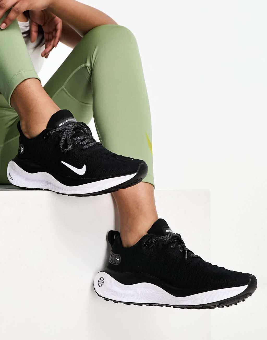 Nike Running Infinity Run 4 sneakers in black and white Product Image