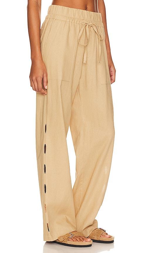 Sanctuary Stella Pants in Beige. Product Image